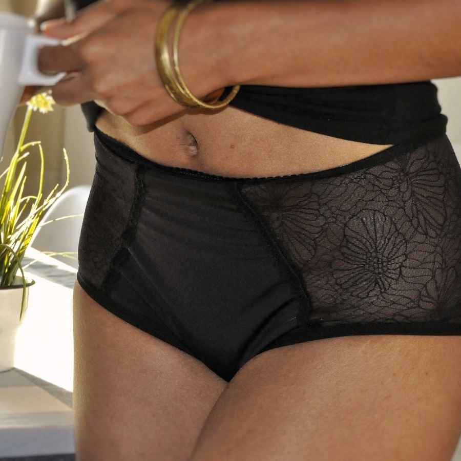 High-Waisted Period Panties - Cheeky Comfy